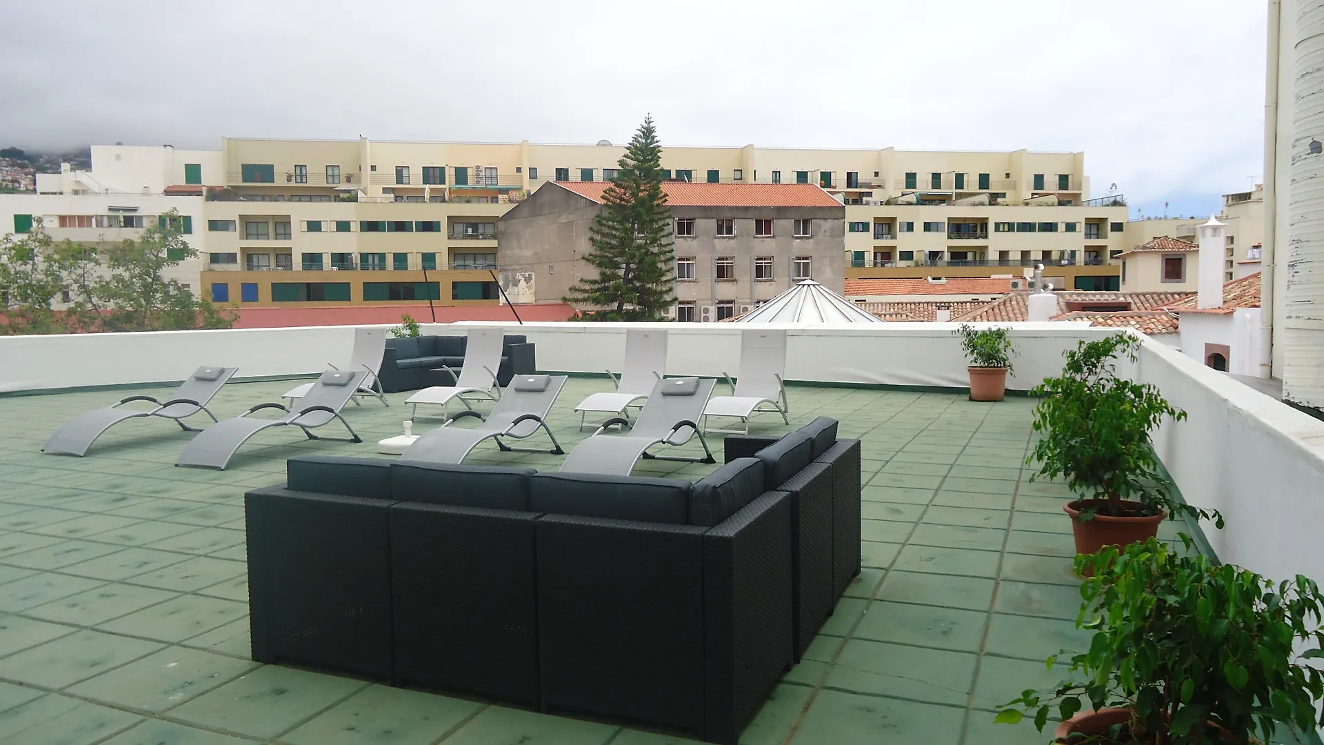 Отель Residencial Greco Фуншал