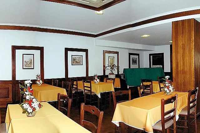 Отель Residencial Greco Фуншал